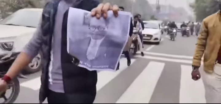 Gwalior Senior High Court lawyer Anil Mishra,